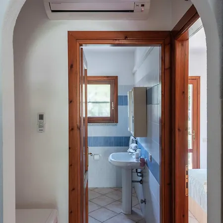 Charming Le Dimore Di 2 Bedroom T6 Apartament Budoni